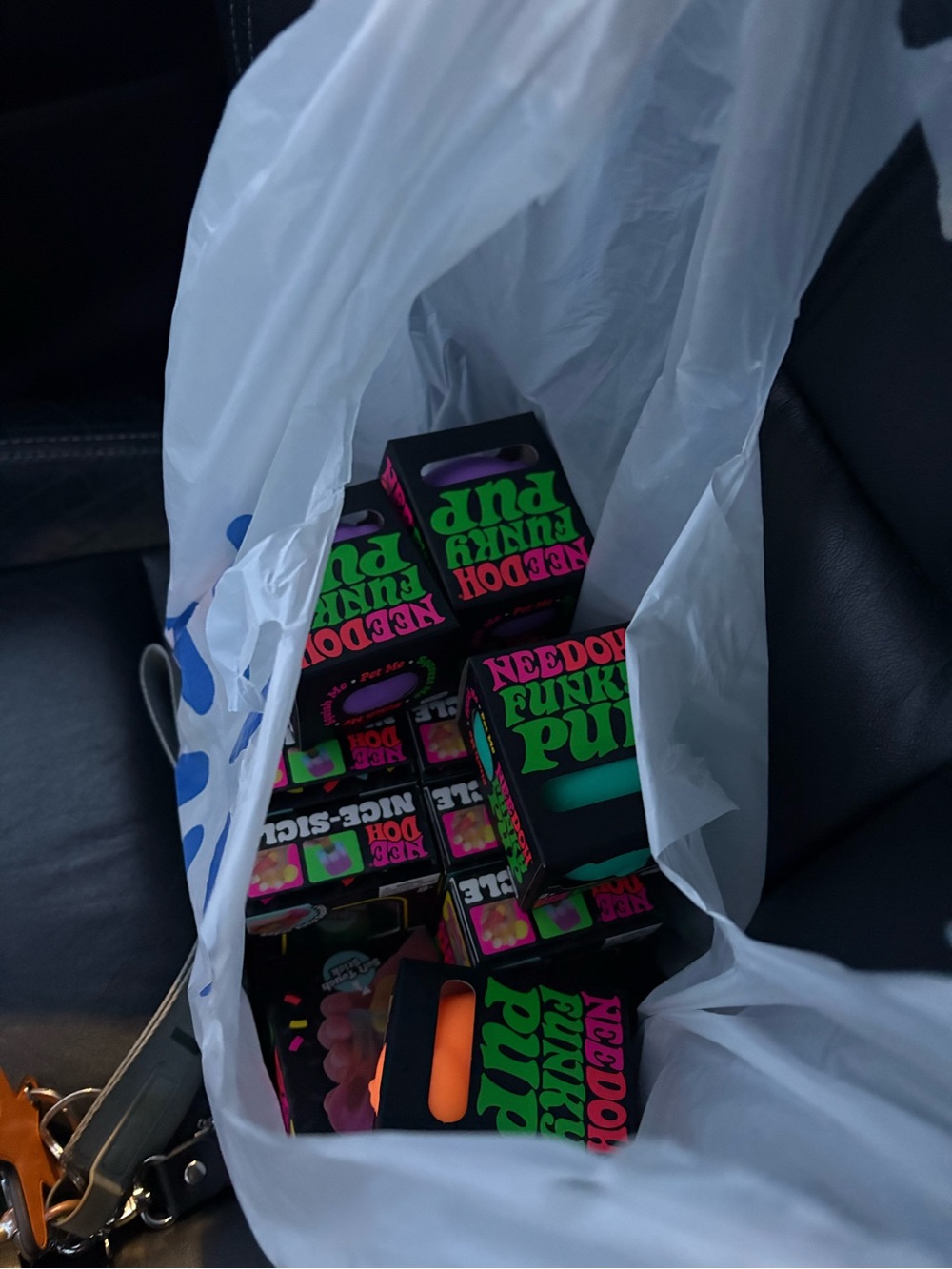 VIRAL SQUISHY MYSTERY BOX